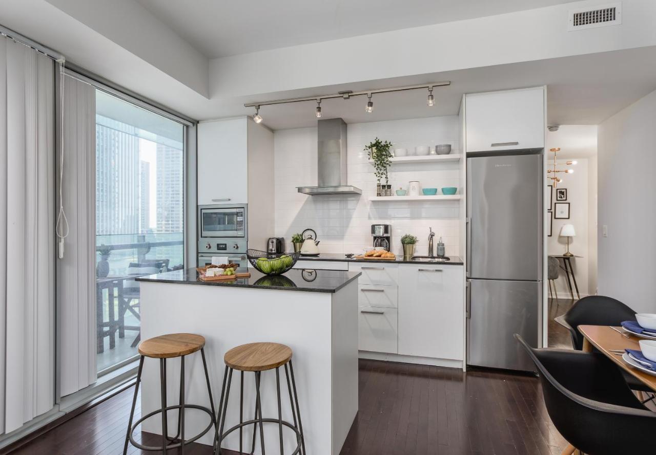 Condo Downtown, Cn Tower, Financial District Toronto Exterior foto