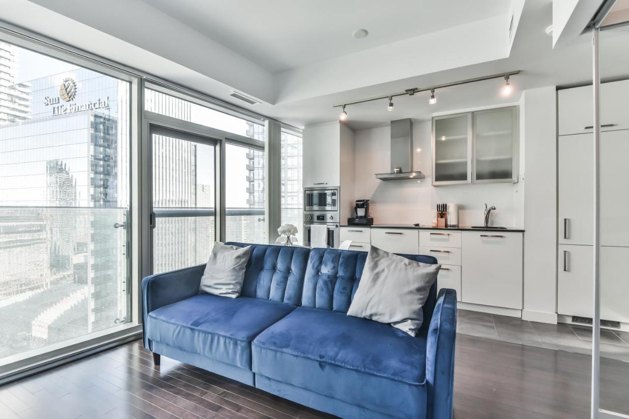 Condo Downtown, Cn Tower, Financial District Toronto Exterior foto