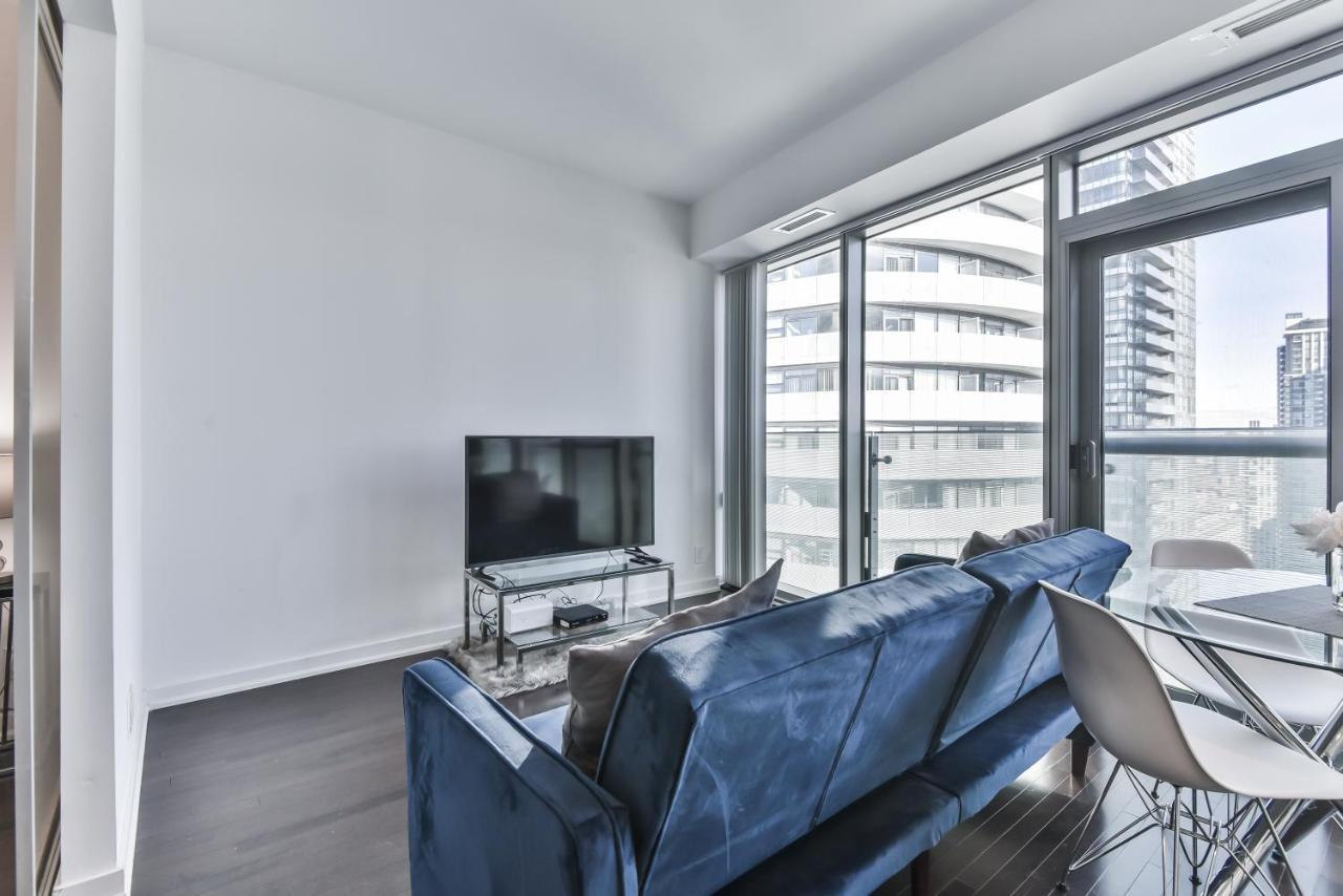 Condo Downtown, Cn Tower, Financial District Toronto Exterior foto